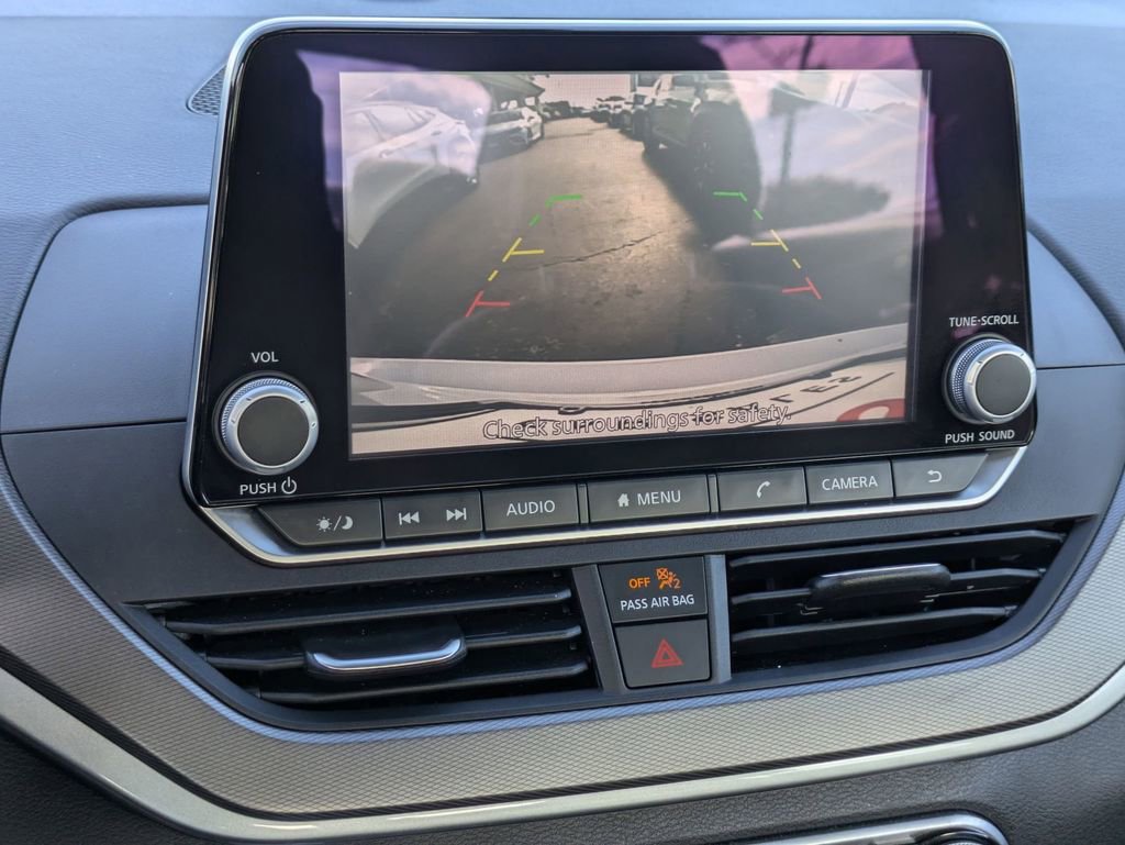 Used 2025 Nissan Altima 2.5 SR image 17