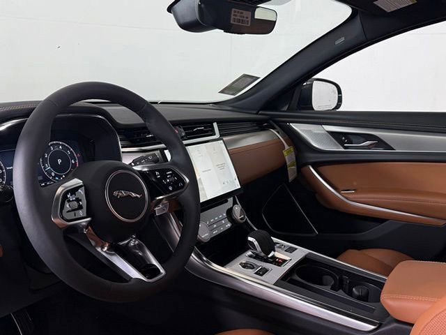 New 2024 Jaguar XF R-Dynamic SE image 5