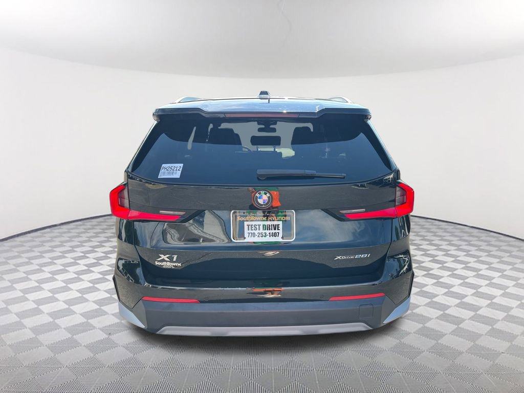 Used 2023 BMW X1 xDrive28i image 6