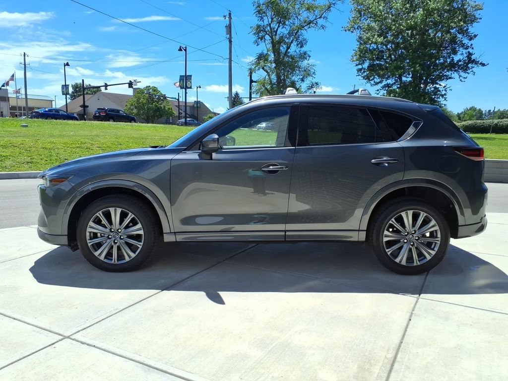 Certified 2025 MAZDA CX-5 Signature AWD/4WD image 4