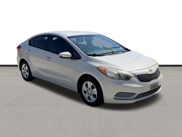 Used 2015 Kia Forte LX FWD image 3