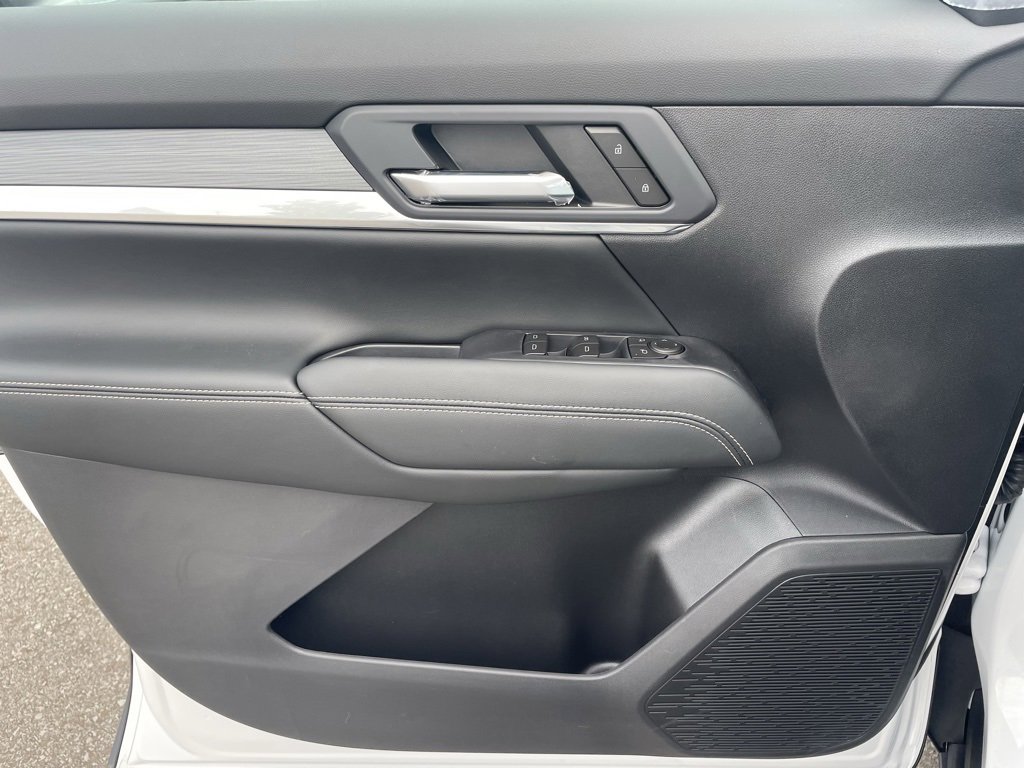 New 2026 GMC Acadia Elevation image 17