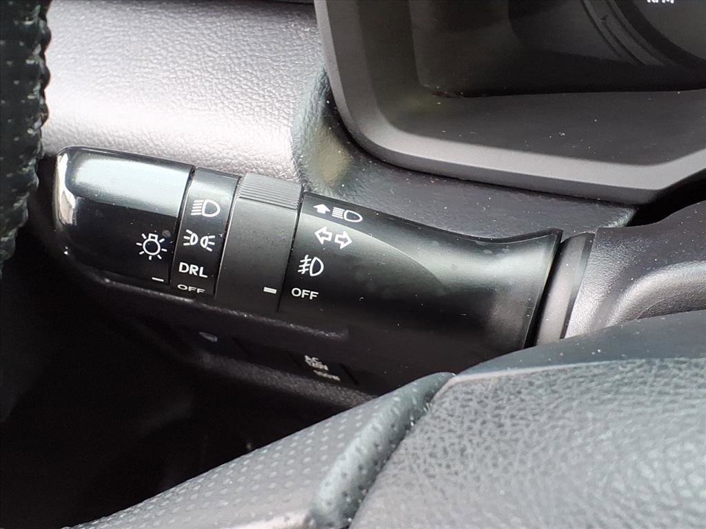 Used 2020 Toyota 4Runner SR5 image 29