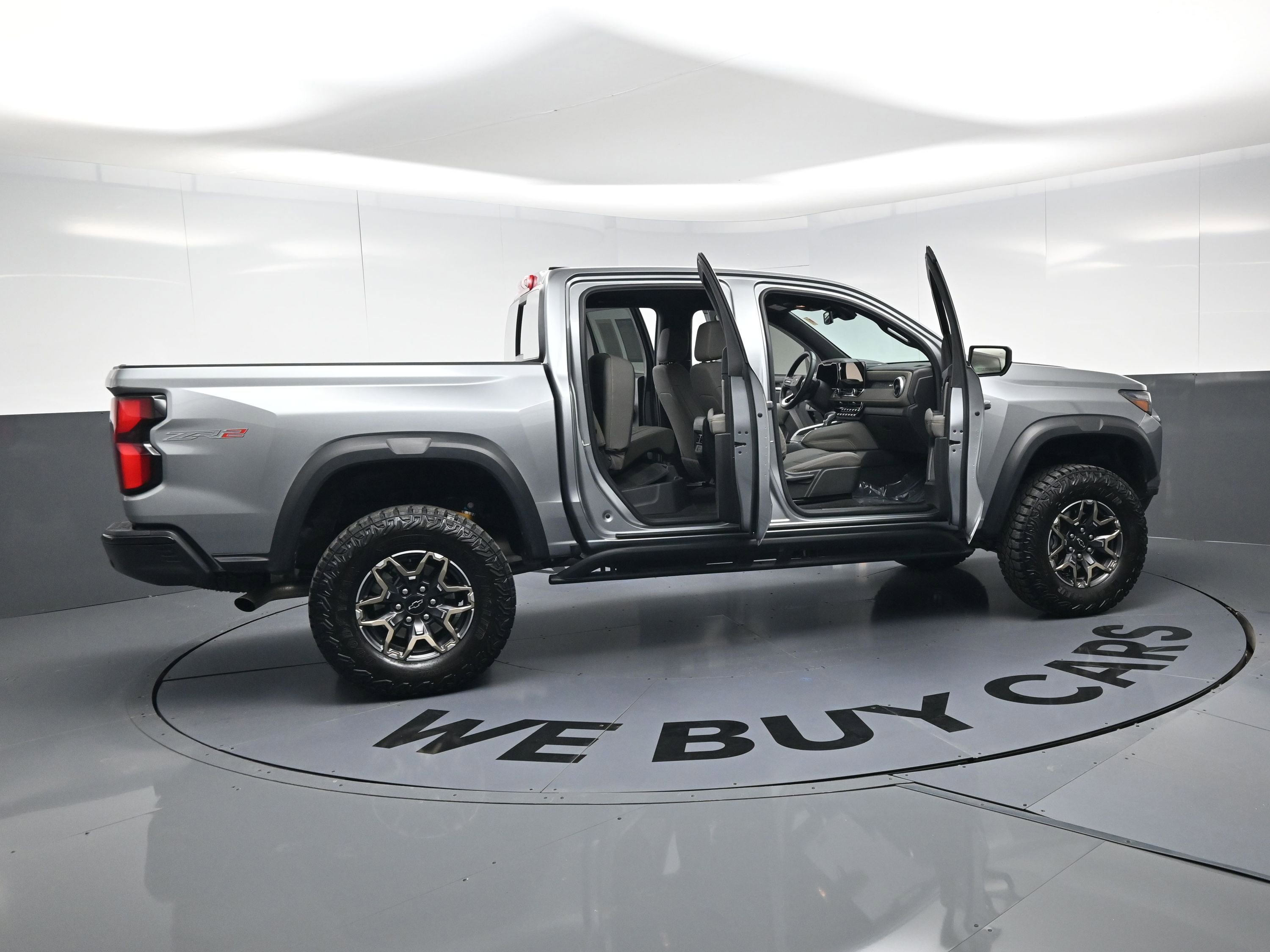 Used 2024 Chevrolet Colorado ZR2 w/ Technology Package image 25