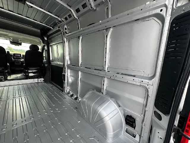 New 2024 RAM ProMaster 2500 w/ Safety Group FWD image 16