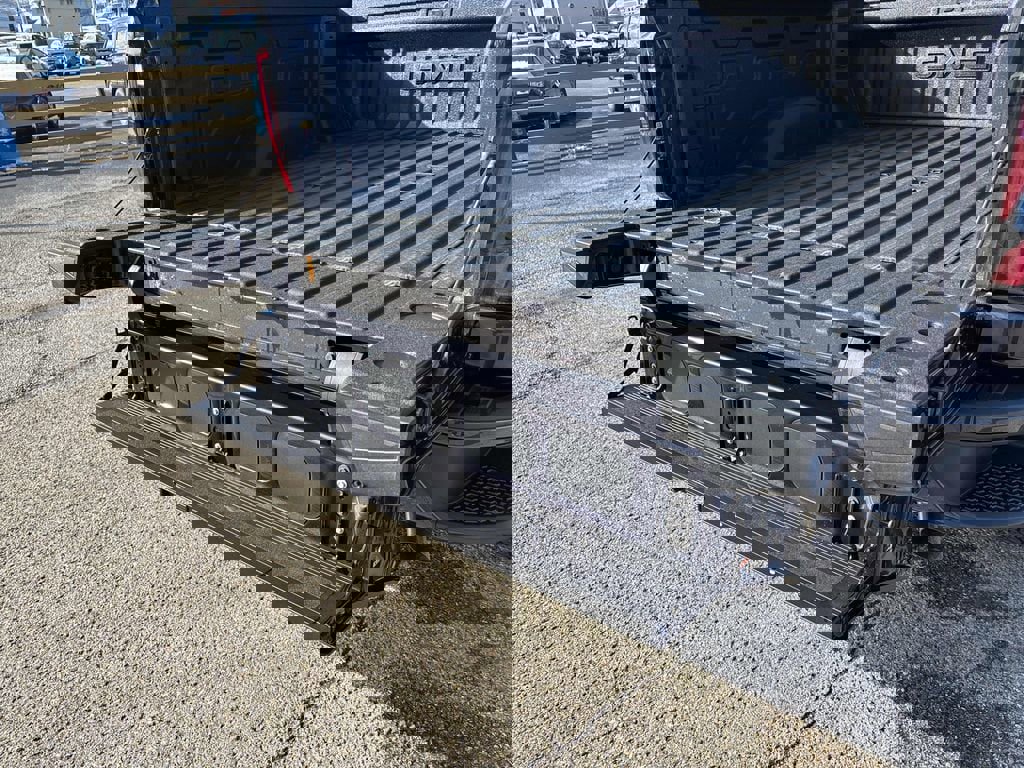 New 2026 GMC Sierra 2500 AT4 image 37