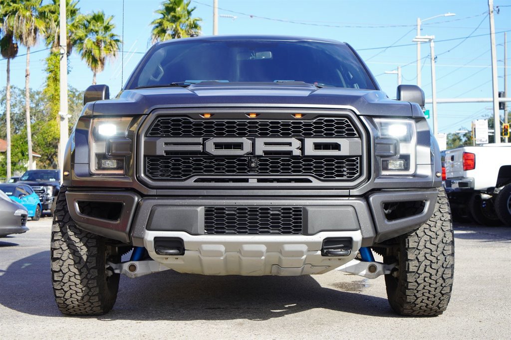 Used 2018 Ford F150 Raptor w/ Equipment Group 802A Luxury AWD/4WD image 7