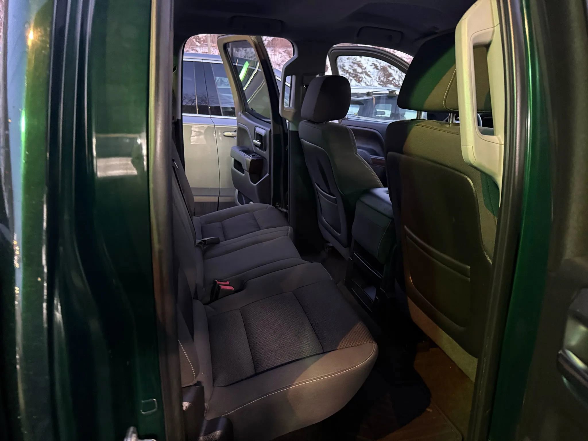 Used 2015 GMC Sierra 1500 SLE w/ SLE Value Package AWD/4WD image 18