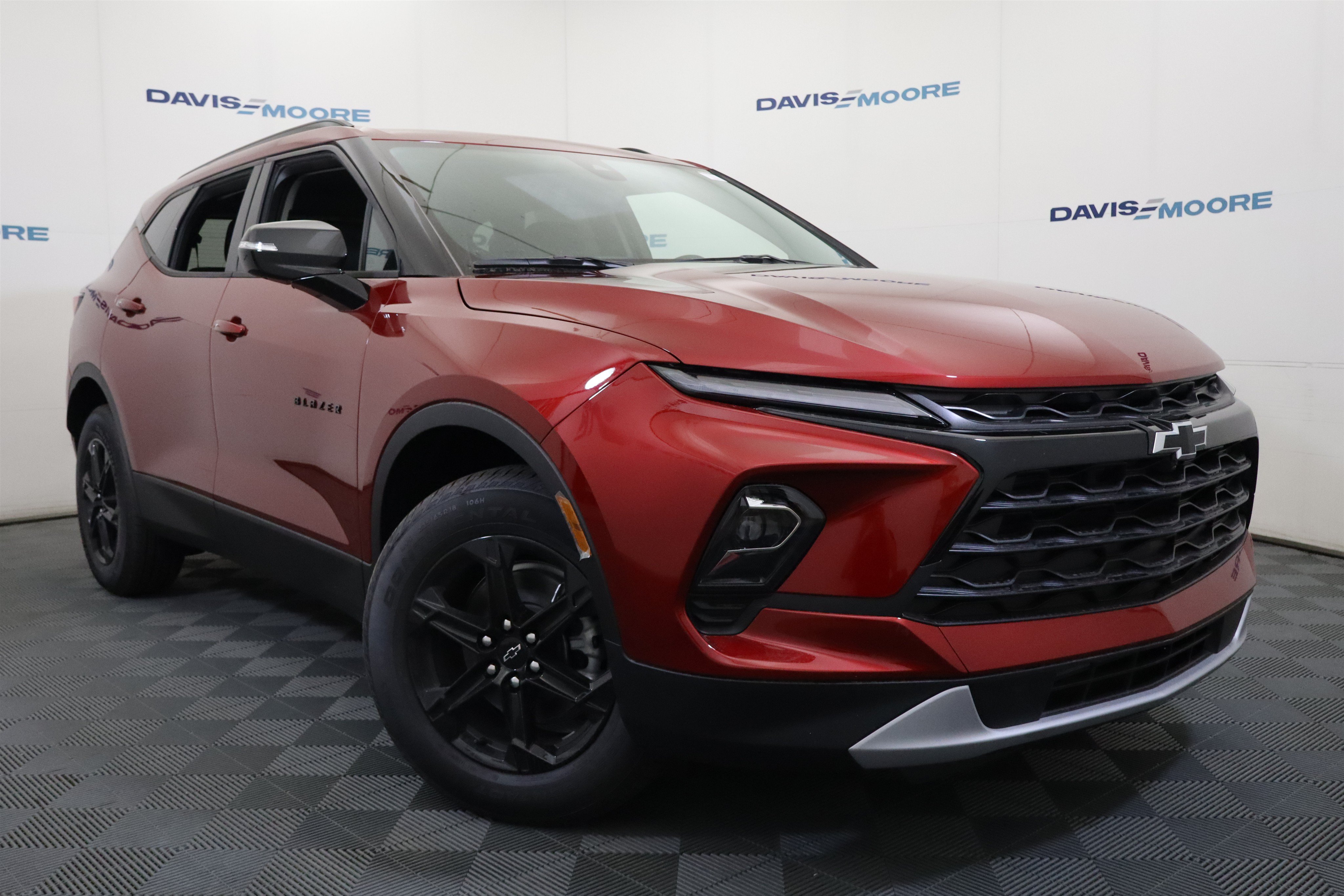 New 2026 Chevrolet Blazer LT w/ Sound & Technology Package FWD image 2