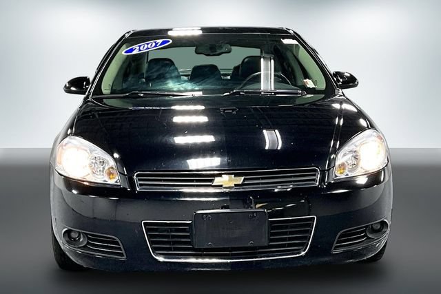 Used 2007 Chevrolet Impala LTZ FWD image 2