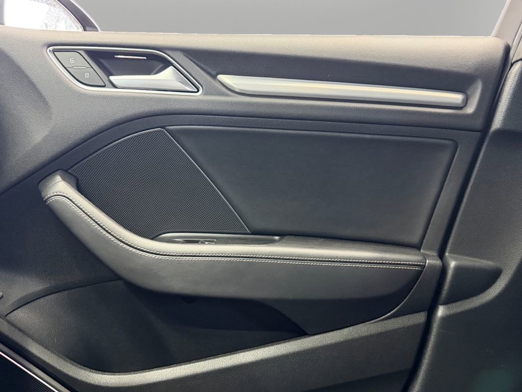Used 2018 Audi S3 Premium Plus image 23