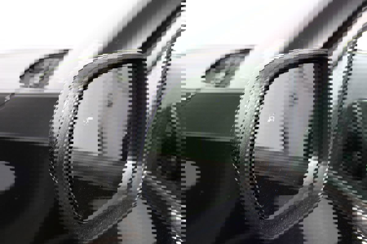 Used 2025 GMC Terrain Elevation image 37