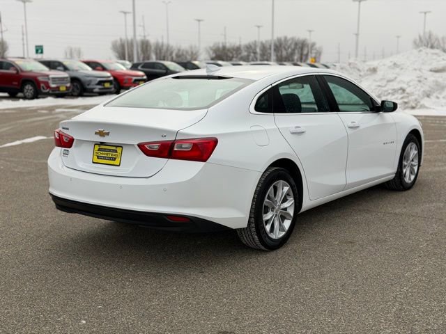 Used 2025 Chevrolet Malibu LT image 8