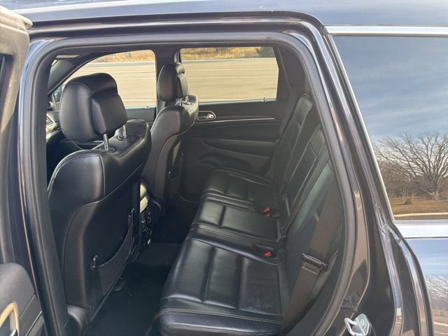 Used 2015 Jeep Grand Cherokee Limited w/ Luxury Group II image 10
