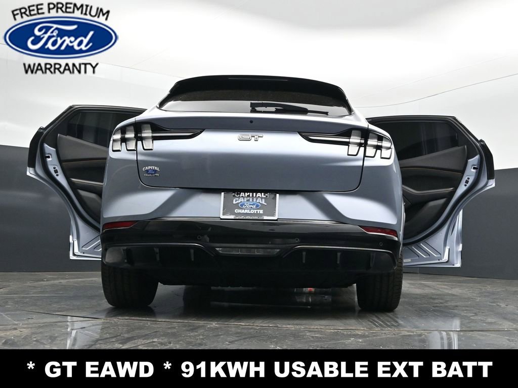 Used 2022 Ford Mustang Mach-E GT AWD/4WD image 40