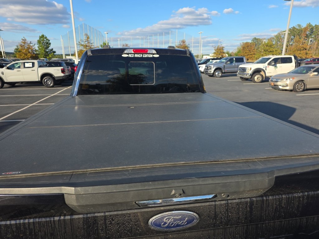 Used 2022 Ford F250 Lariat w/ Lariat Value Package AWD/4WD image 18