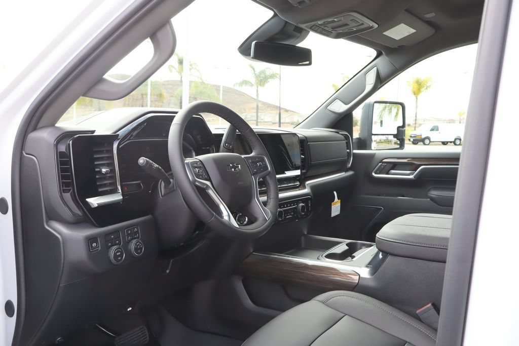 New 2026 Chevrolet Silverado 2500 LT w/ Trail Boss Package AWD/4WD image 16