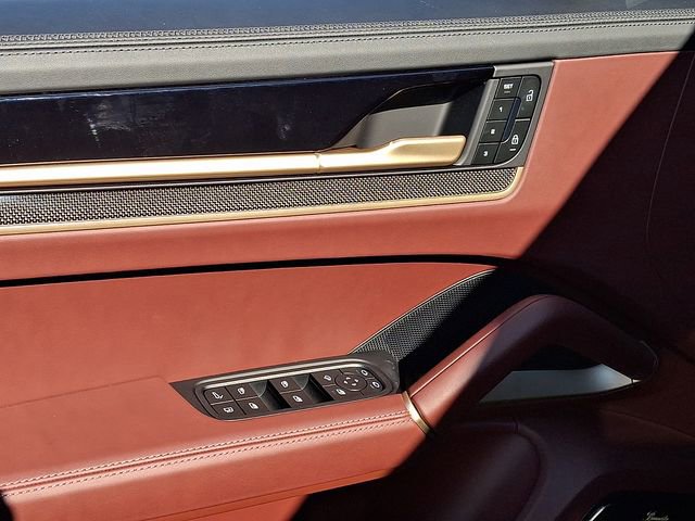 New 2025 Porsche Cayenne Turbo image 14