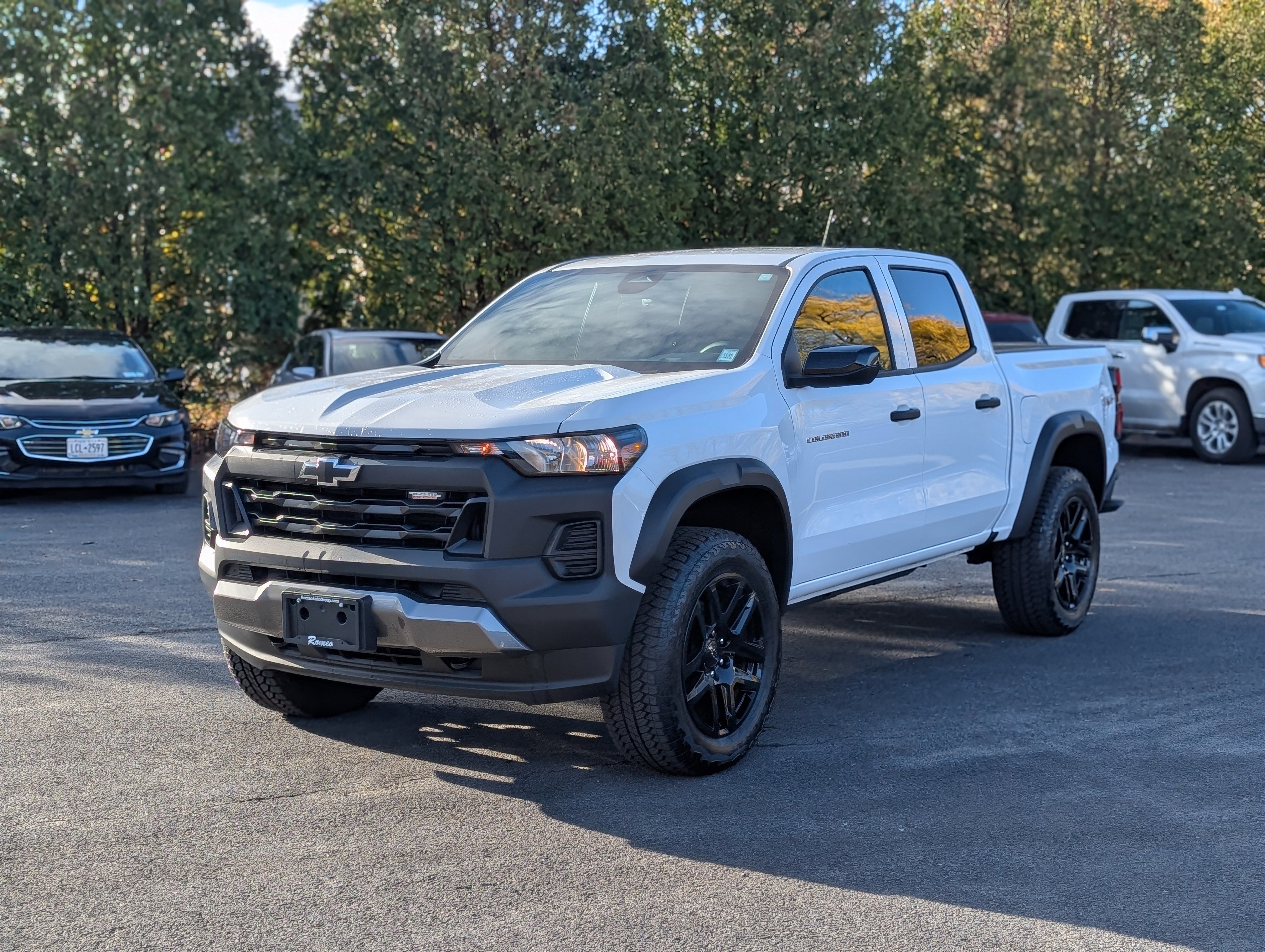 Used 2024 Chevrolet Colorado Trail Boss w/ Advanced Trailering Package image 12