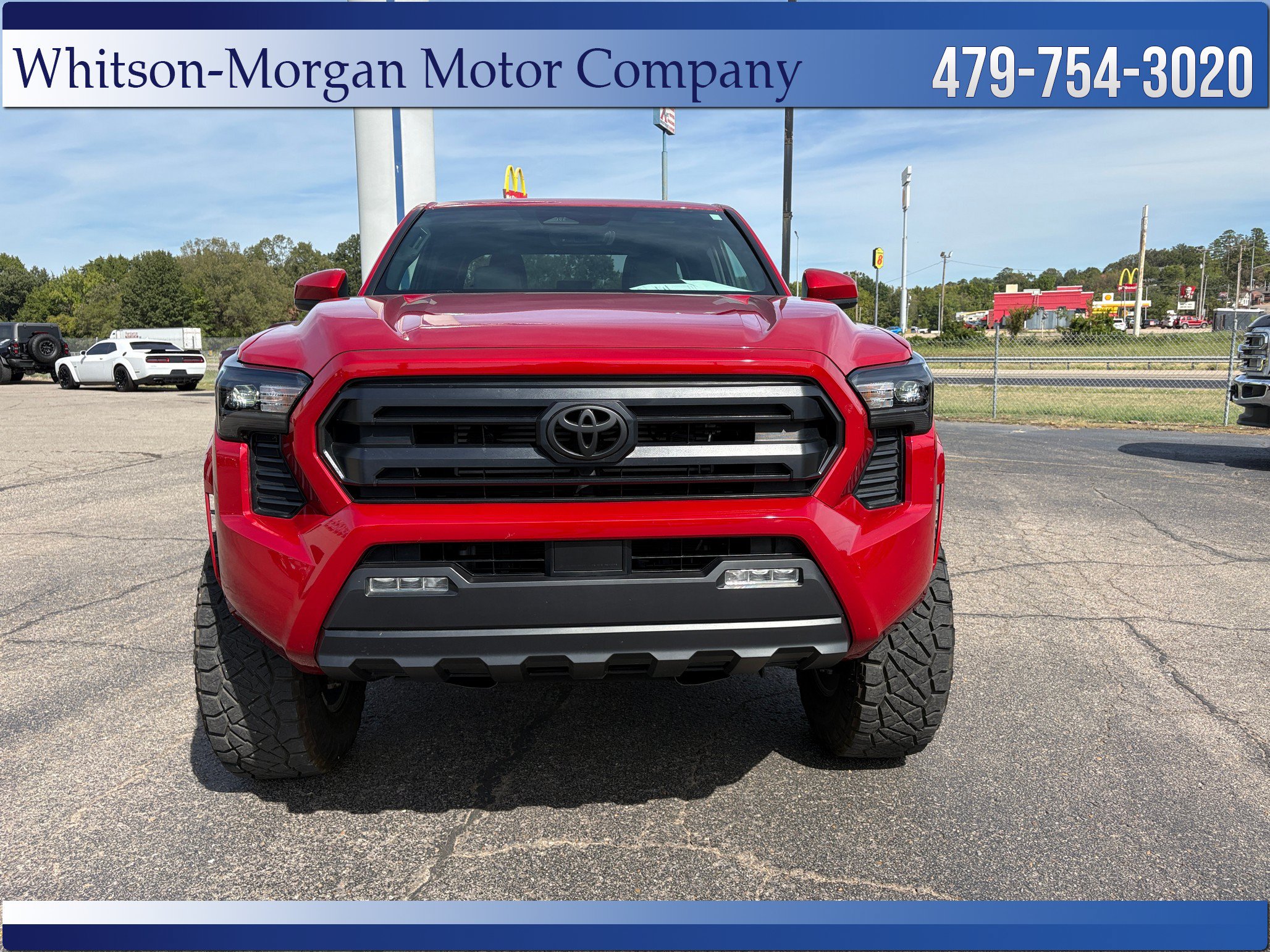 Used 2025 Toyota Tacoma SR5 AWD/4WD image 2