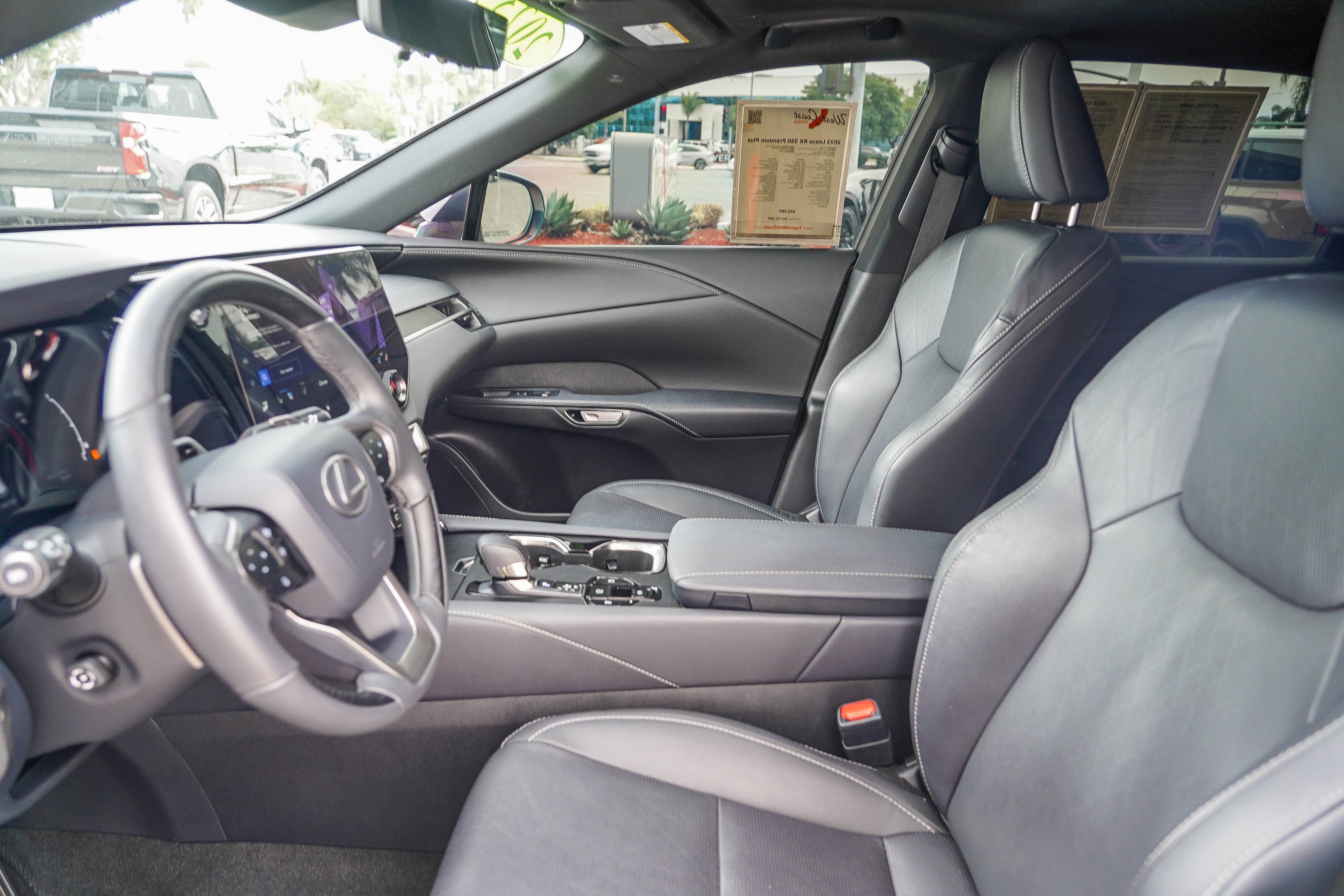 Used 2023 Lexus RX 350 Premium Plus w/ Cold Area Package image 19