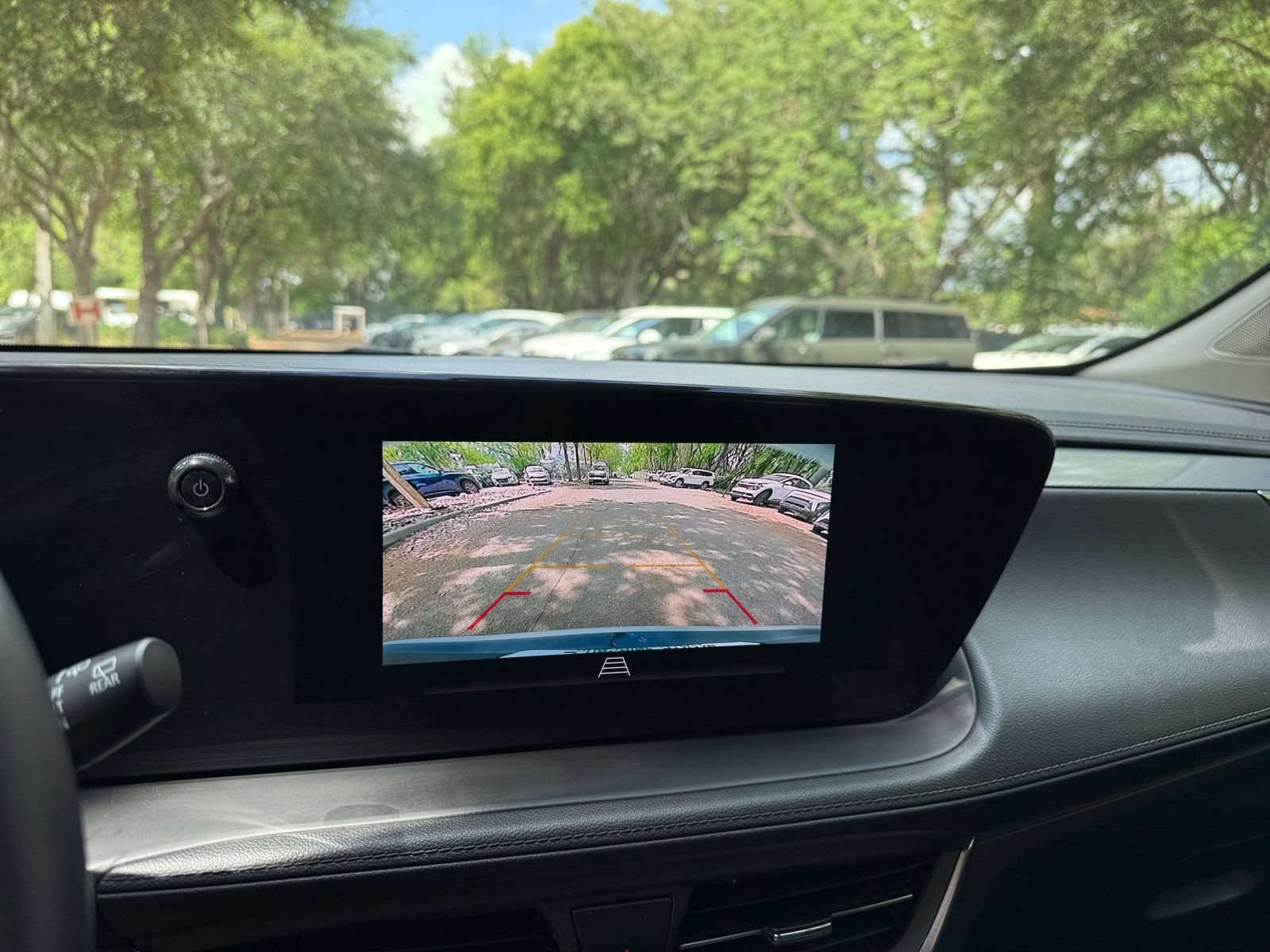 Used 2025 Buick Encore GX Preferred FWD image 21
