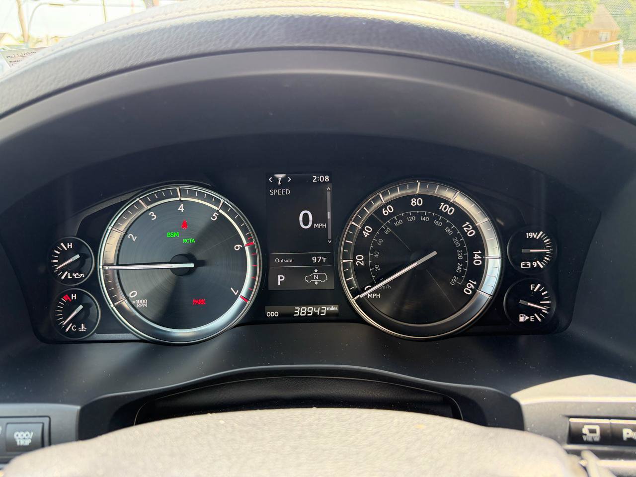 Used 2021 Lexus LX 570 4WD w/ Inspiration Series #2 image 12