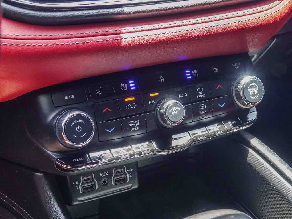 Certified 2022 Dodge Durango R/T w/ Tow 'N Go Package AWD/4WD image 21