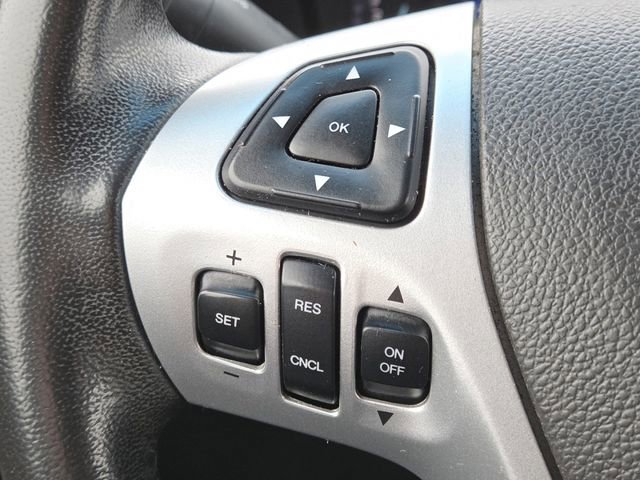 Used 2013 Ford Explorer Limited image 29