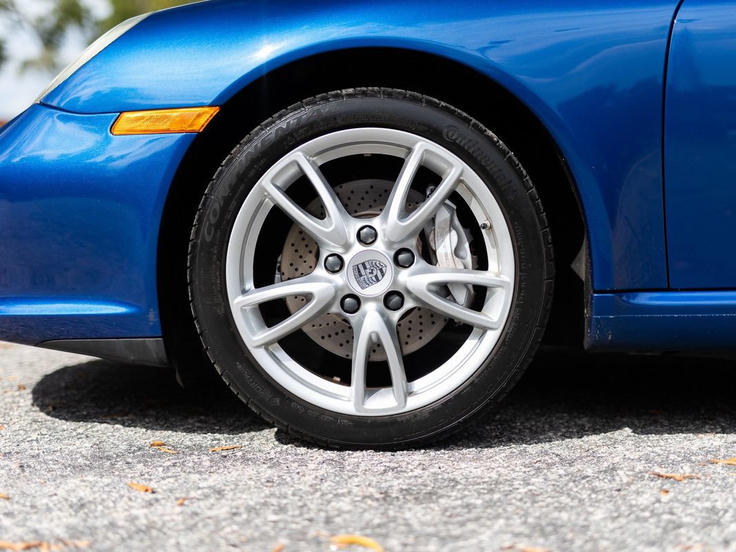 Used 2009 Porsche 911 Carrera RWD image 12