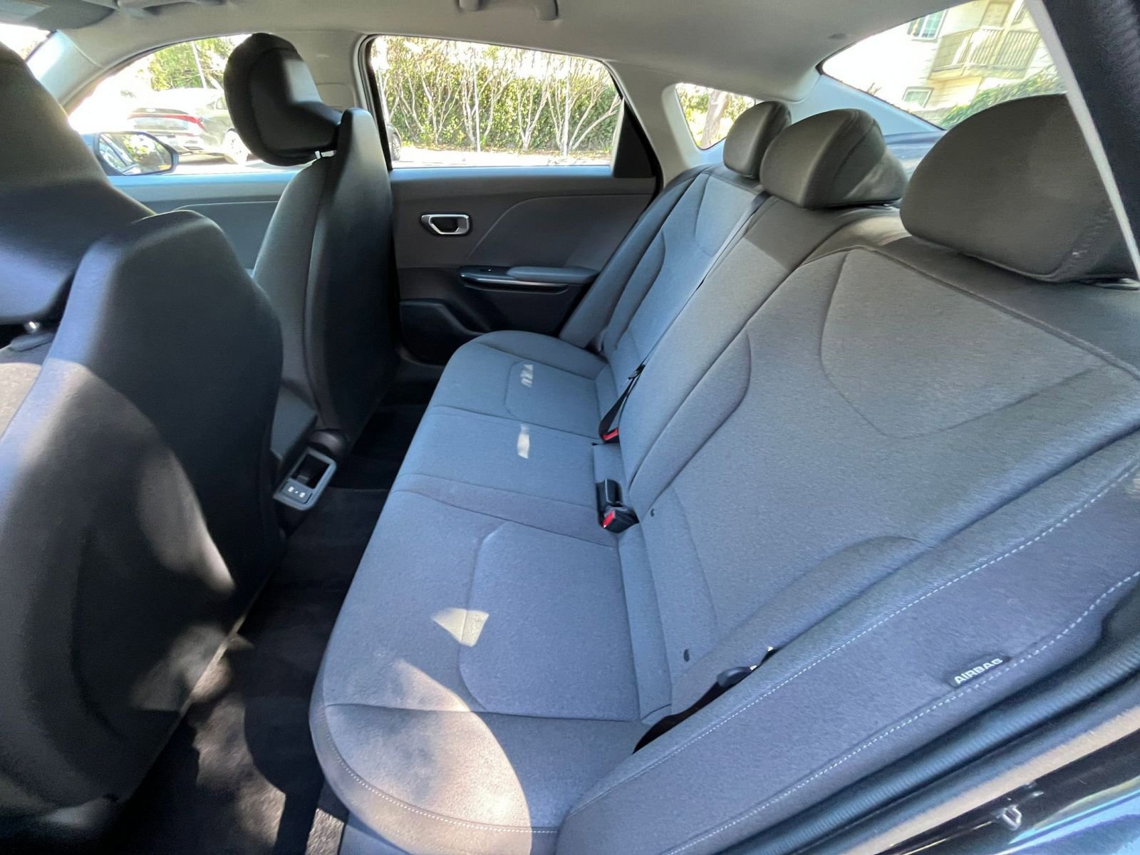 Used 2025 Kia K4 FWD image 24