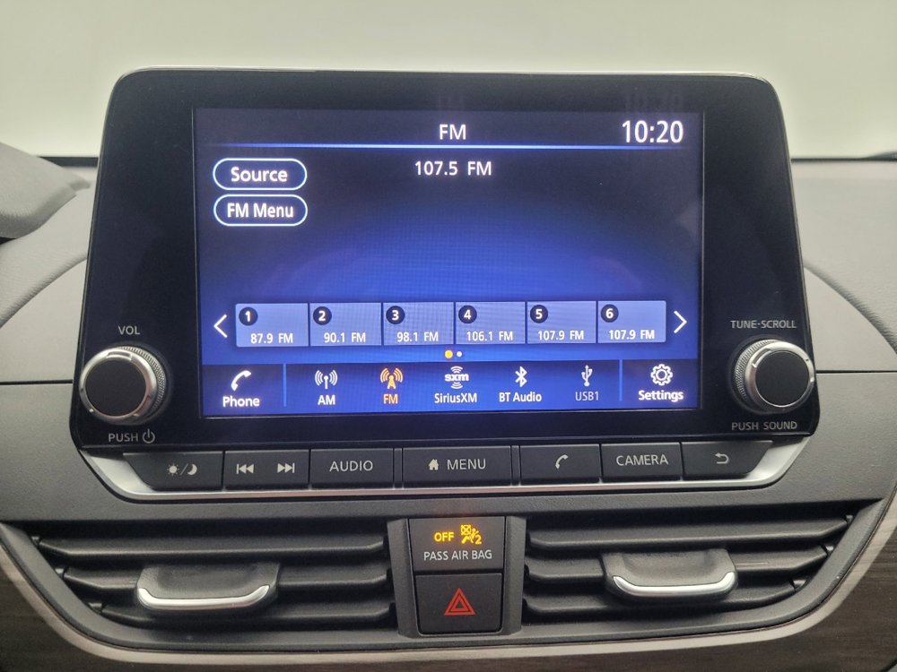 Used 2024 Nissan Altima 2.5 SV image 25