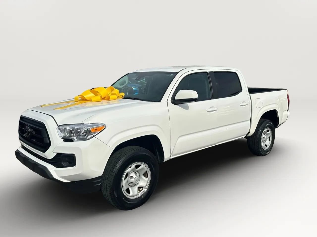 Used 2022 Toyota Tacoma SR w/ SR Convenience Package image 1