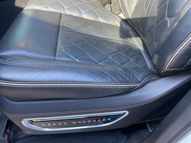 Used 2023 Jeep Grand Wagoneer Series III image 8