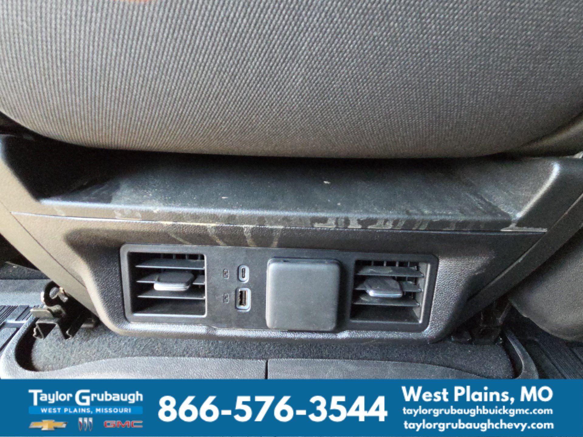 Used 2025 Chevrolet Silverado 3500 LT w/ Convenience Package AWD/4WD image 31