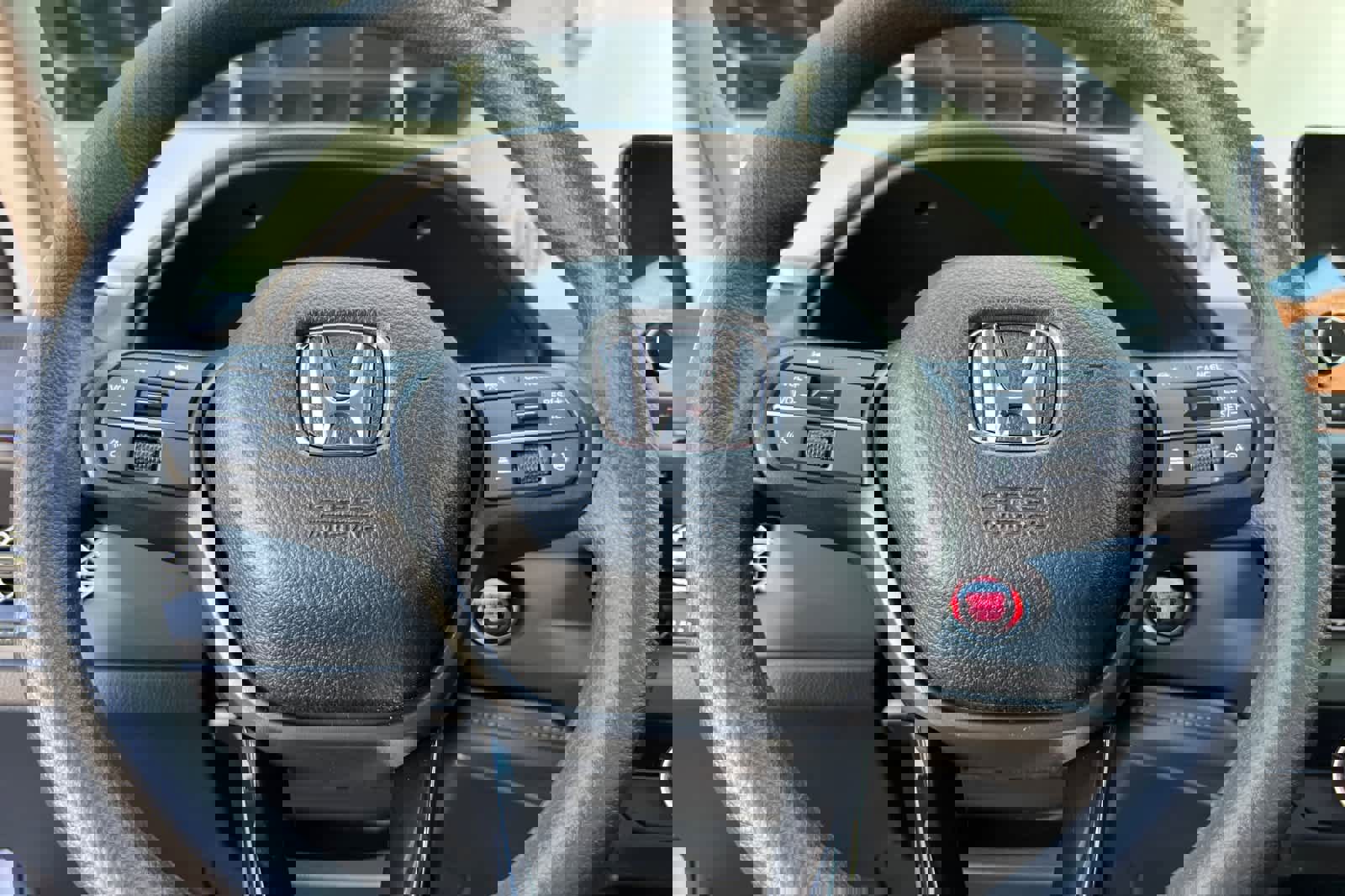 New 2025 Honda Accord LX image 24