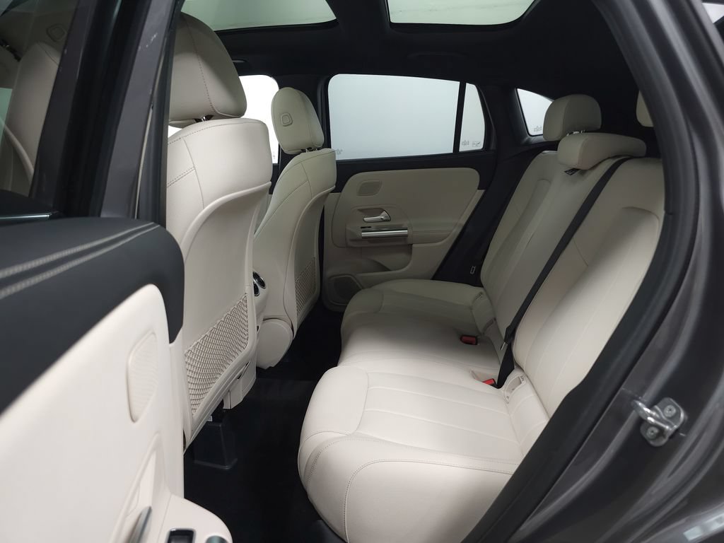 Certified 2026 Mercedes-Benz GLA 250 4MATIC image 22