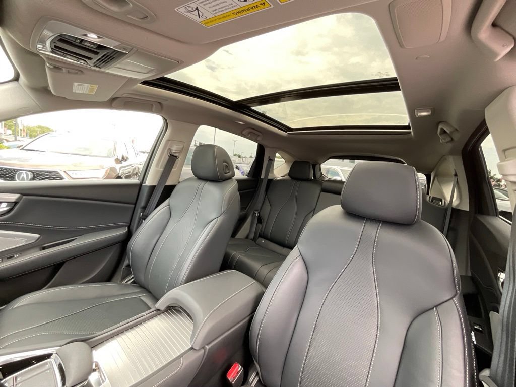 Certified 2024 Acura RDX w/ Technology Package AWD/4WD image 11