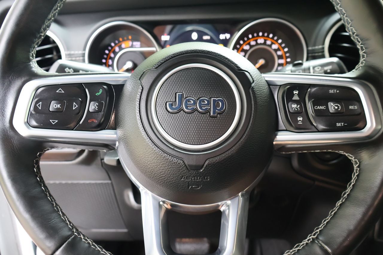 Used 2021 Jeep Wrangler Unlimited Sahara AWD/4WD image 21