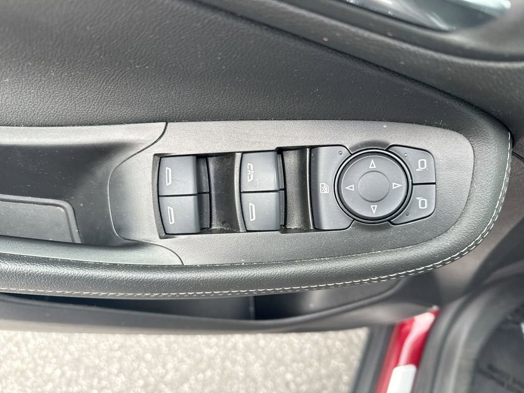 Certified 2023 Buick Encore GX Preferred w/ Cold Weather Comfort Package image 21