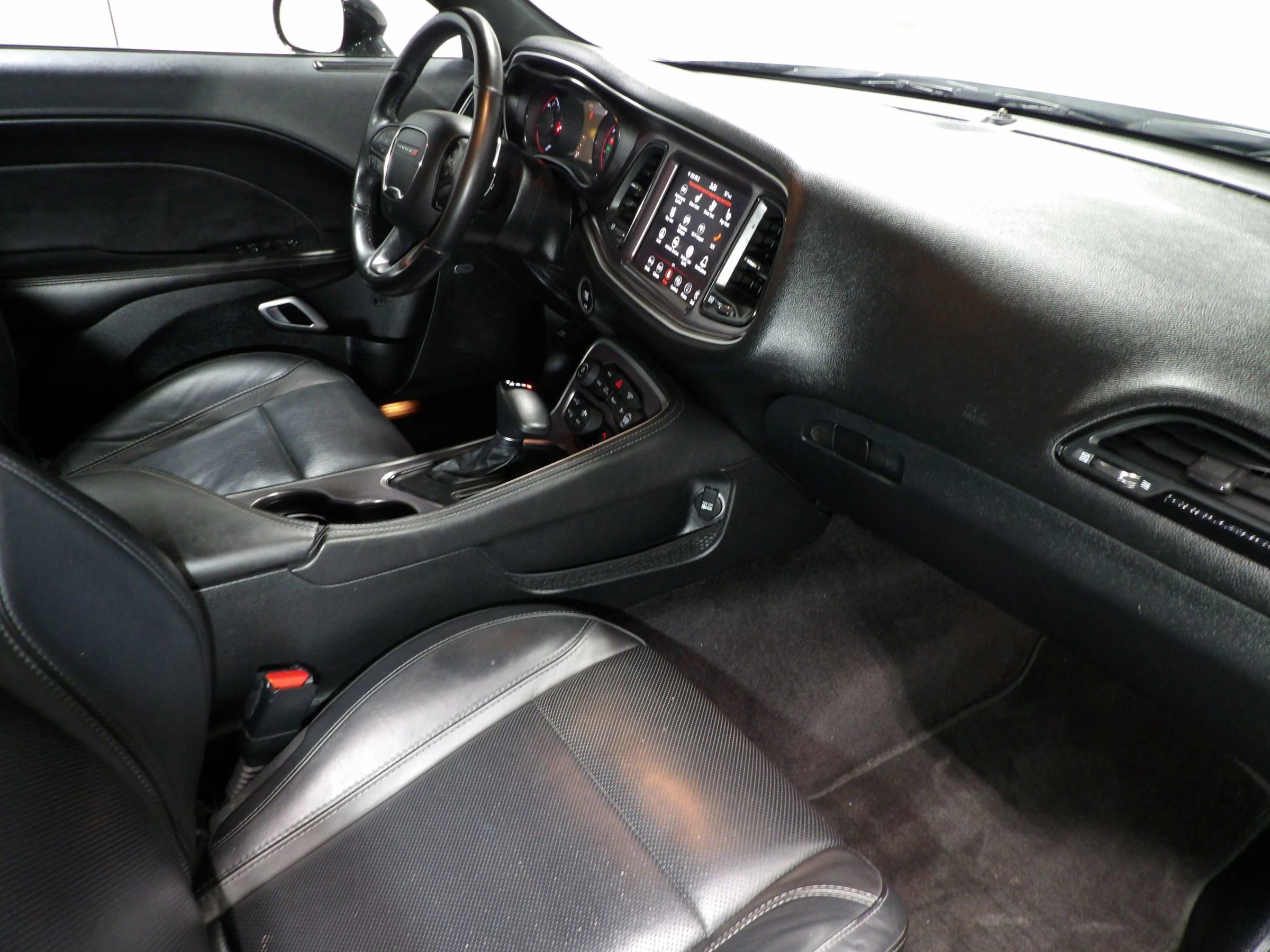 Used 2018 Dodge Challenger GT w/ Blacktop Package image 13