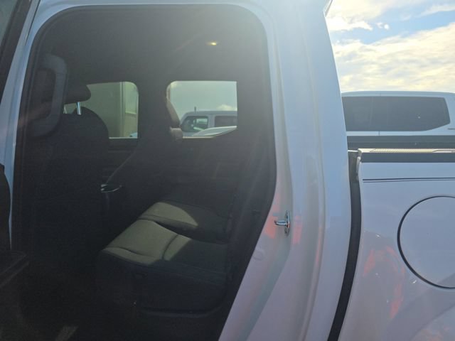 Used 2025 Toyota Tacoma SR5 AWD/4WD image 12