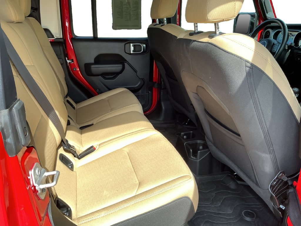 Used 2022 Jeep Gladiator Sport AWD/4WD image 27