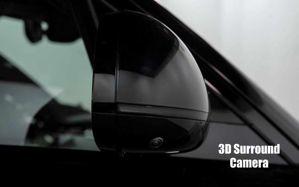 Used 2025 Land Rover Range Rover Sport SE image 18