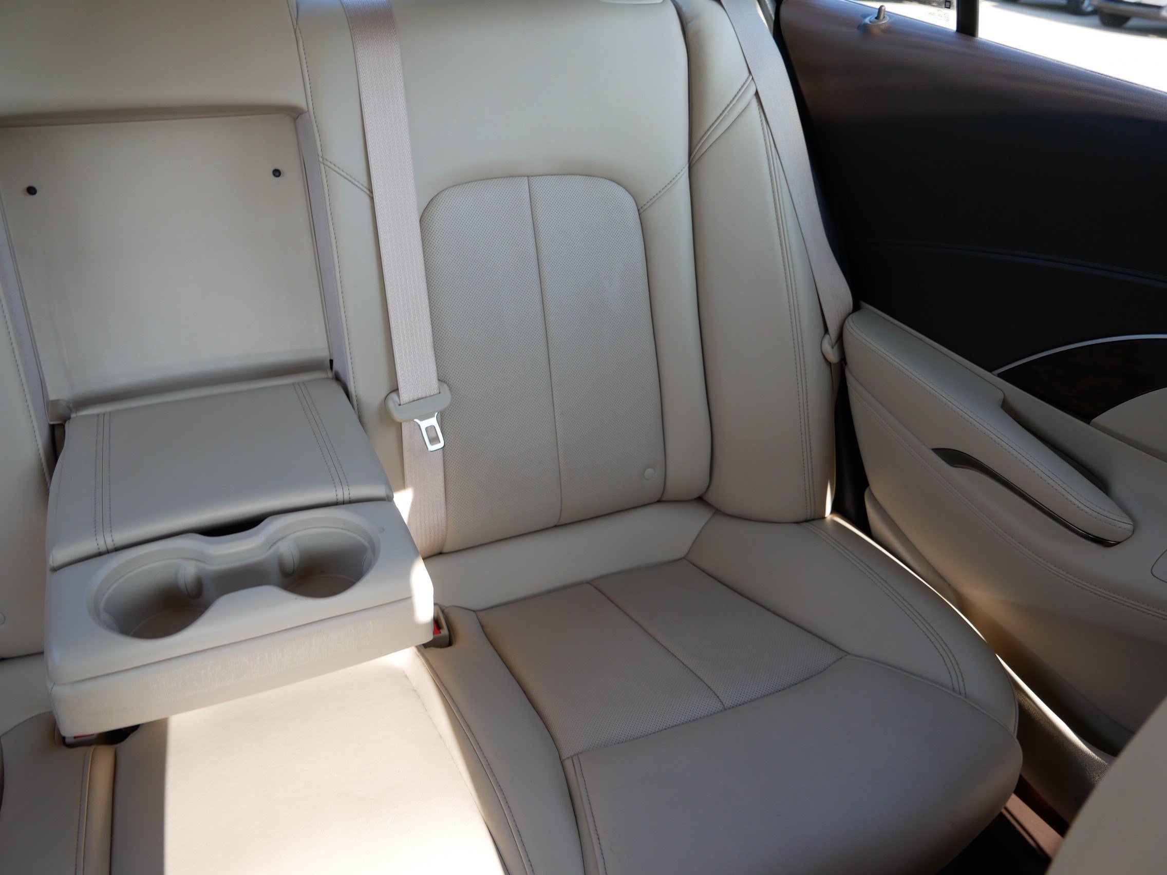 Used 2015 Buick LaCrosse Premium w/ Driver Confidence Package #1 FWD image 14