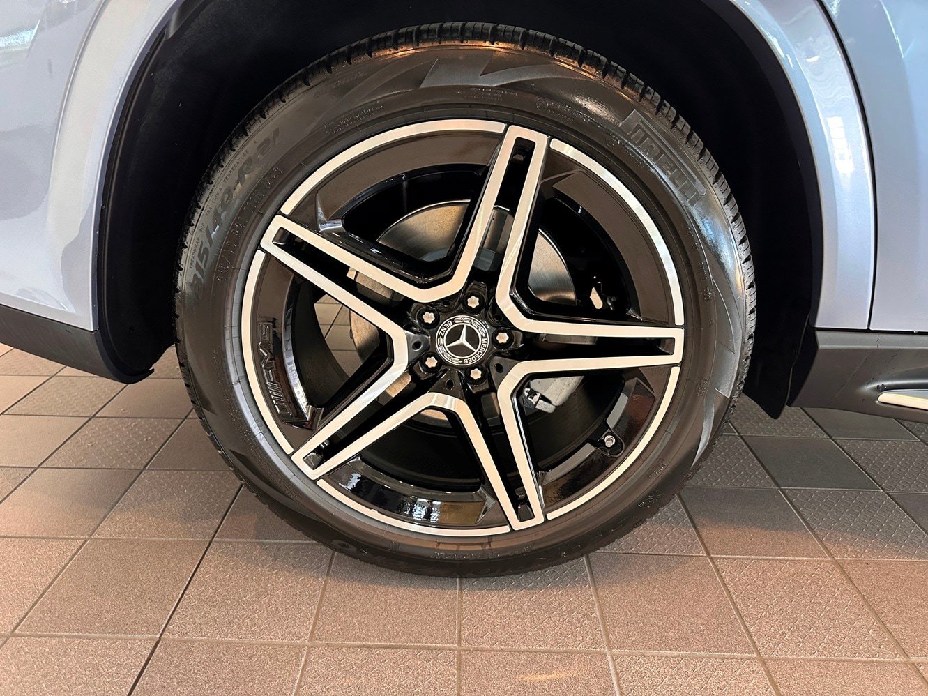 Used 2026 Mercedes-Benz GLS 450 4MATIC image 17