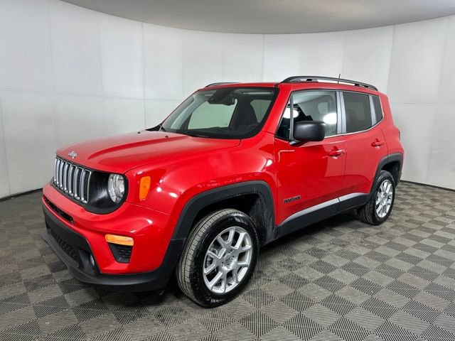 Used 2023 Jeep Renegade Latitude w/ Sun/Sound Group image 7
