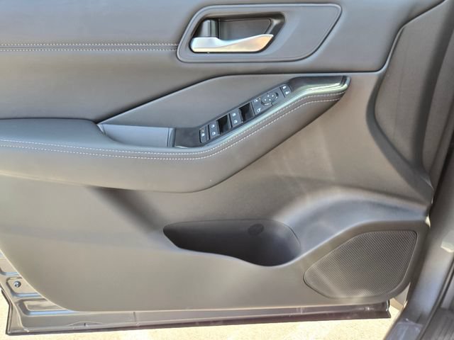 New 2026 Nissan Rogue Dark Armor FWD image 24