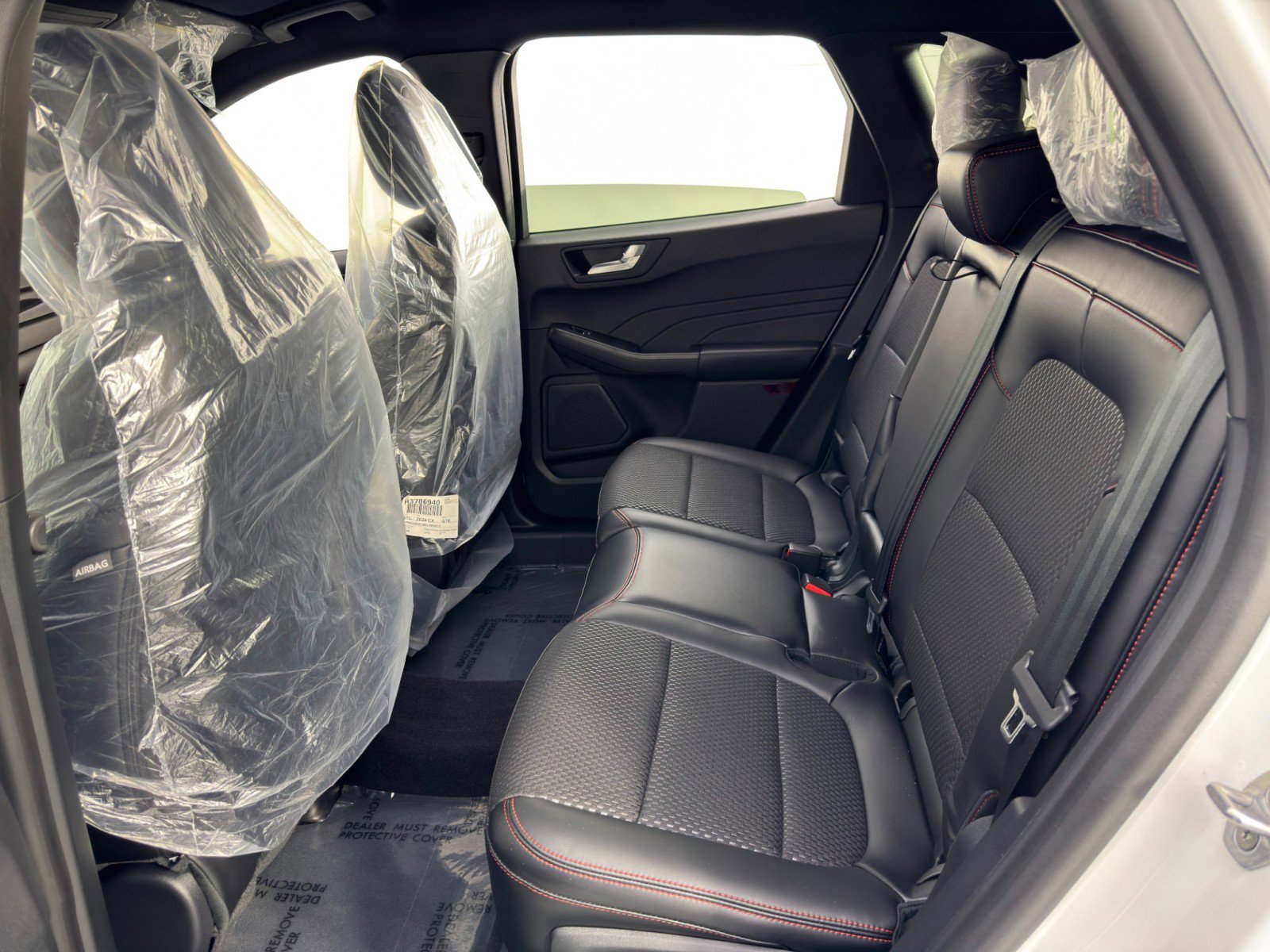 Used 2024 Ford Escape ST-Line Select image 38