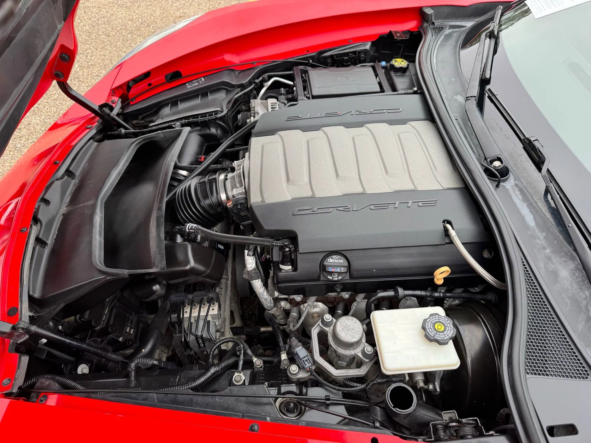 Used 2018 Chevrolet Corvette Stingray Coupe 2D w/ Carbon Flash Badge Package image 34